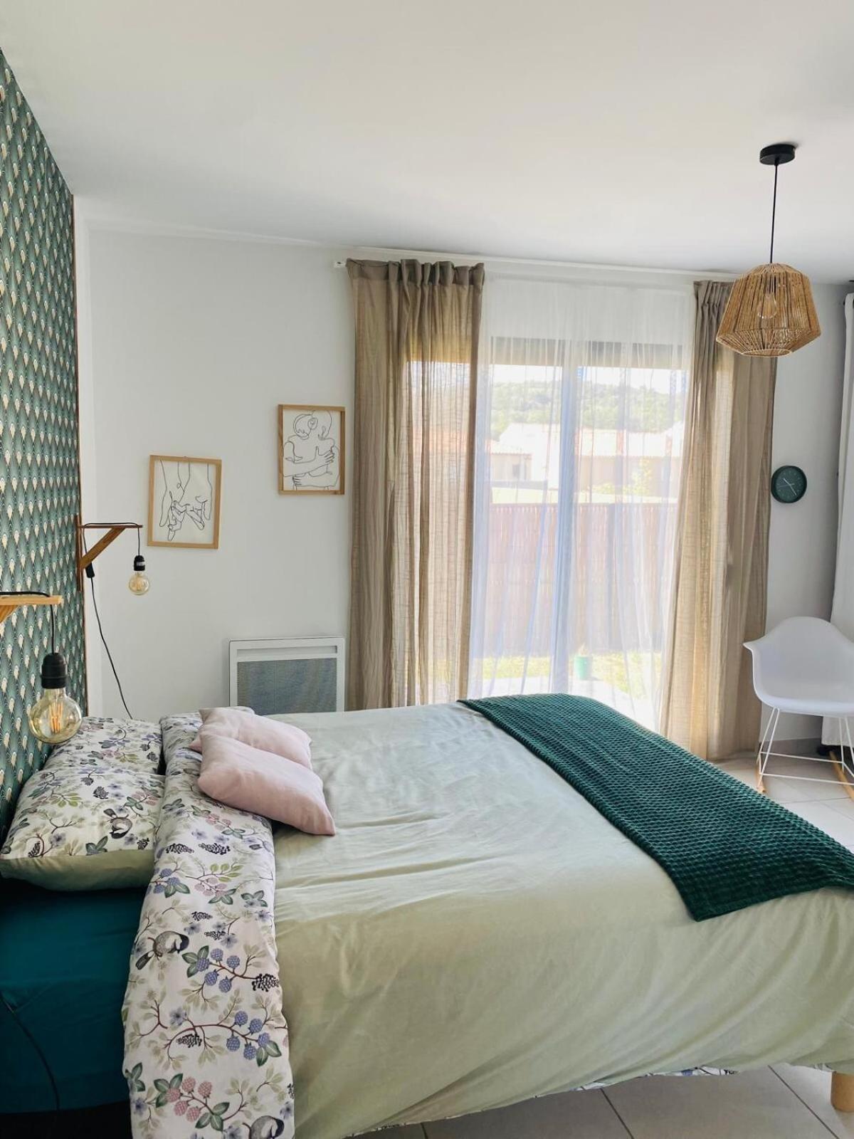 Villa De L Olivier En Provence Piolenc Eksteriør billede