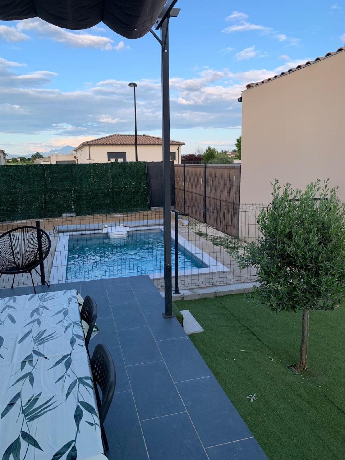 Villa De L Olivier En Provence Piolenc Eksteriør billede